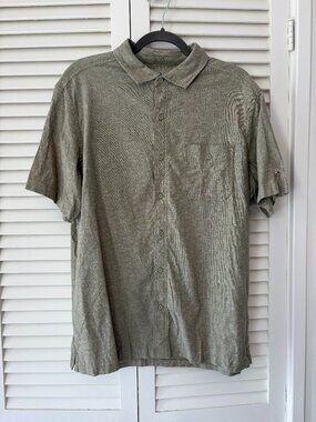 KUHL men's Getaway buttondown shirt large green short sleeve pocket EUC